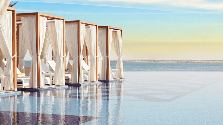 Royal M Hotel & Resort